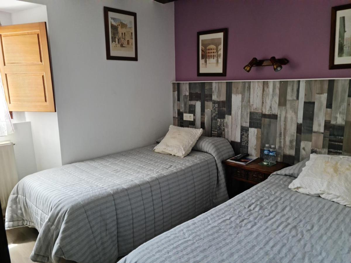 Restaurante Hotel Rural Papasol อาตาปูแอร์กา ภายนอก รูปภาพ